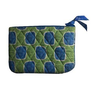 🛒 $8 - Vera Bradley coin purse 2398